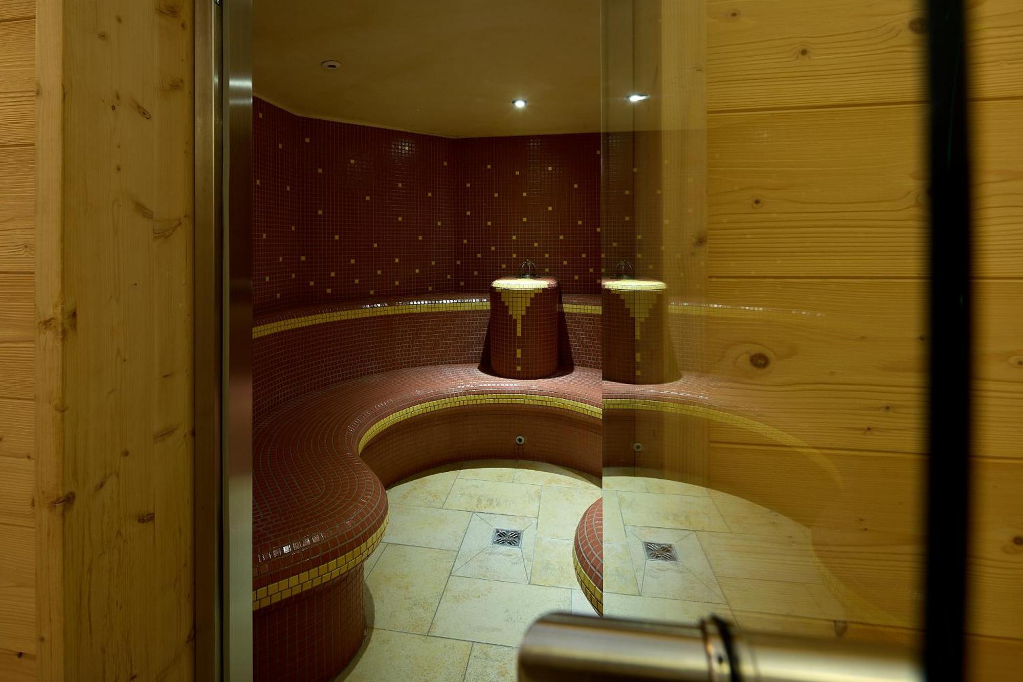 Montafon Moments Hotel Gortipohl Exterior foto