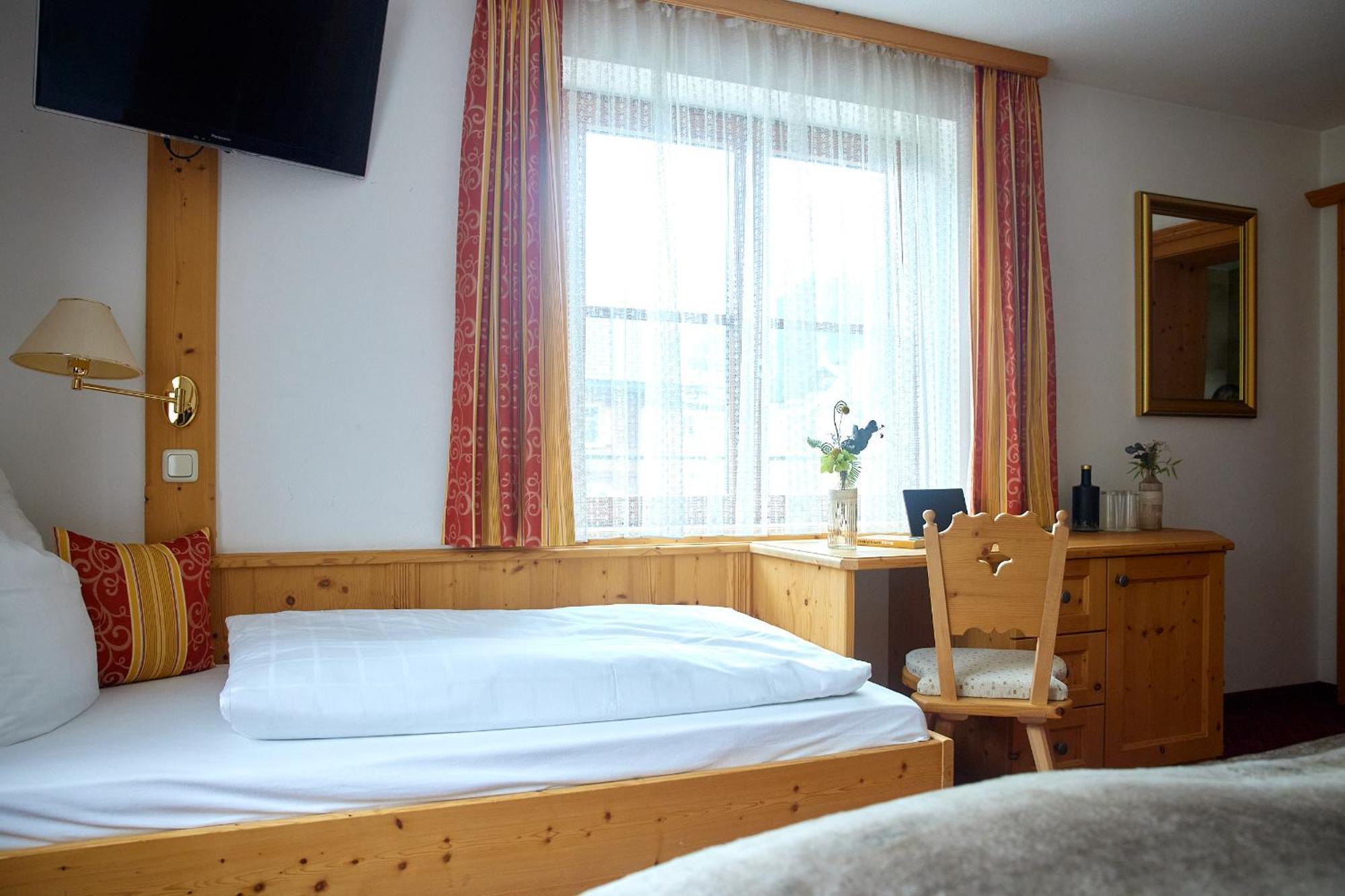Montafon Moments Hotel Gortipohl Exterior foto